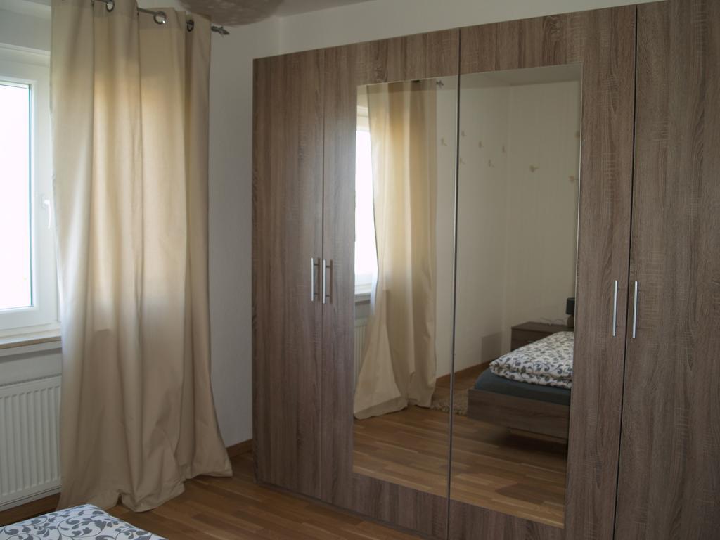 Ferienwohnung Leon Sinsheim Camera foto
